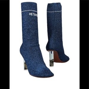 VETEMENTS Ankle boot